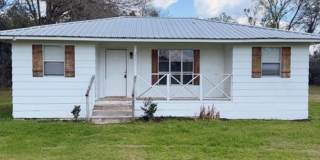 3/1 Home on Large Lot Gallery 1