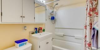 1037 N Victoria Park Road Gallery 15