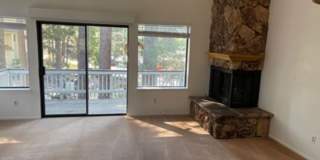Southwood Glen - Newly painted!! Gallery 1