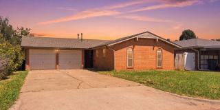 5404 South Huddleston Street Gallery 1