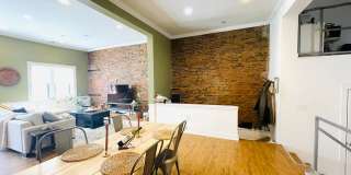 Mello &amp; Sons Gallery 8