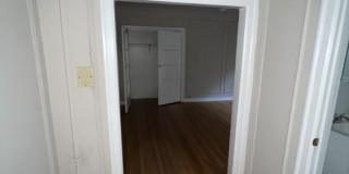 1369 W ESTES AVE. Gallery 4