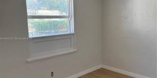 2029 Monroe St Gallery 6