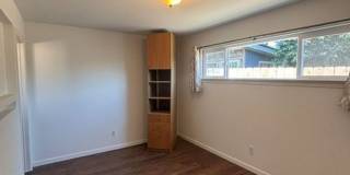 Pet Friendly Single Level Home- All Utilities Included! Pet Friendly Single Level Home- All Utilities Included! Gallery 9