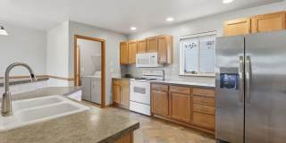 3bd/2.5ba Everett Home Gallery 10