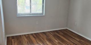 The Towers- Akron Gallery 17