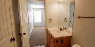 Spacious 4 BDR Duplex Gallery 15