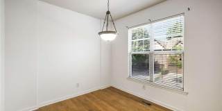 1798 Oakbrook Lane NW Gallery 16