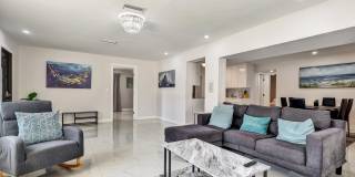 Single Family Home in Non HOA East Boca Raton Gallery 12