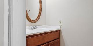2852 YARN Court Gallery 15