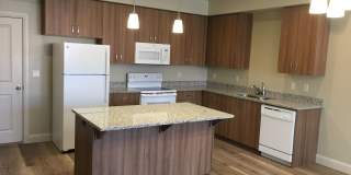 3 bed 2 bath Townhome for rent, small dog under 20 lbs allowed! Gallery 1