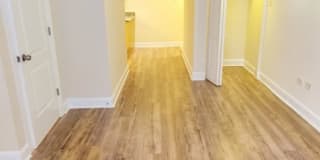 2322 Commonwealth Gallery 15