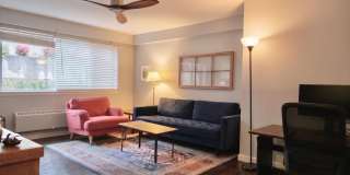 Spacious Queen Anne One Bedroom with Rooftop Space Needle views - Available 11/7/2026! Spacious Queen Anne One Bedroom with Rooftop Space Needle views - Available 11/7/2026! Gallery 1