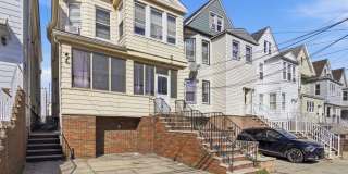 35 WEST 52ND ST Gallery 1