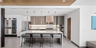 Emblem 125 Gallery 28