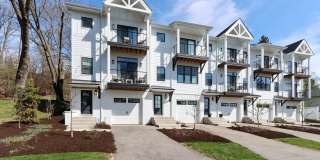 Fontana Townhome with Lake Views – Available for Monthly & Mid-Term Rentals Gallery 1