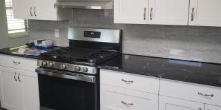 990 Butia Street Gallery 10