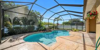 2306 SW 28th Ter Gallery 1