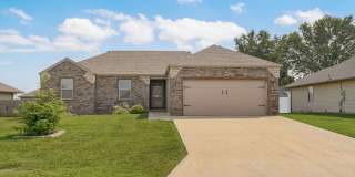 Modern 3 Bed / 2 Bath Home with Open Layout & Fenced Yard Gallery 1