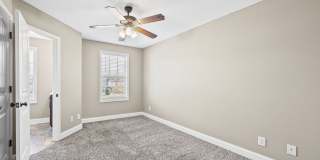 Pet Friendly Two Bedroom! Gallery 14