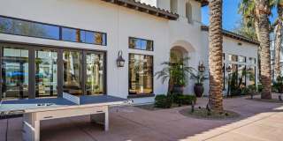 Serafina Luxury Apartments Gallery 14