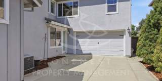 stunning 4-bedroom, 3-bathroom home in Rocklin's beloved Whitney Ranch Gallery 5