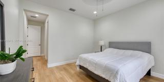 430 SW 147th Ave Gallery 23