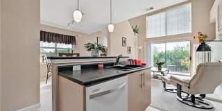 RARE FIND ALICANTE CONDOMINIUMS - 3 BEDROOMS / 3 BATHROOMS Gallery 8