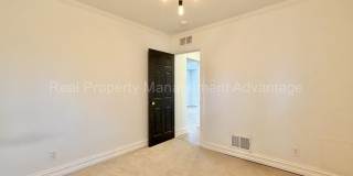 Complete Ferndale Renovation - 4 Bedrooms and Two Full Bathrooms! Gallery 16