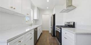 8802 S Wilton Place Gallery 1
