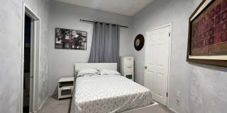 1077 Hampton Street NW Gallery 7