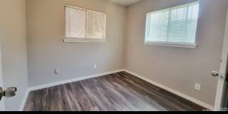 527 VALLEY PARK DR Gallery 8