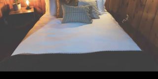 176 Hoyt Street Gallery 1