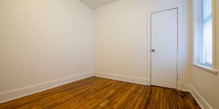 5901 S Michigan Ave Gallery 4