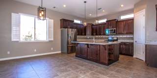 4 Bedroom Home in Granville Gallery 9