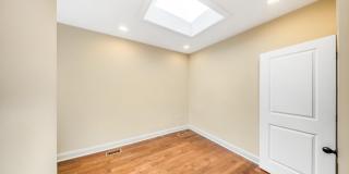 1505 SPRING Place NW Gallery 21