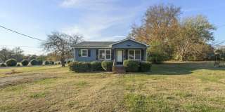 628 South Caldwell Street Gallery 1