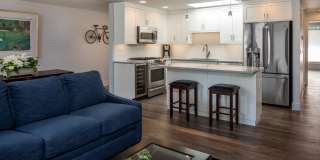 Furnished Townhouse On Hillcrest Country Club Gallery 1