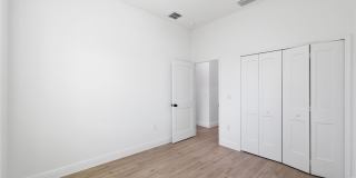 2652 W Paragon Lane Gallery 28