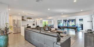 310 SE 13th Court Gallery 18