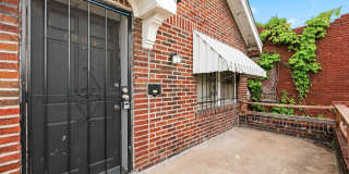 FOR RENT – 1965 Arlington Ave Gallery 7