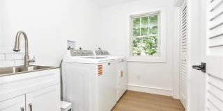 17 Grandview Avenue Gallery 24