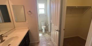 1630 W BLAYLOCK Drive Gallery 37