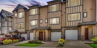 Townhouse Charmer in River Terrace Neighborhood! Gallery 1