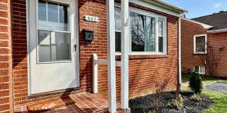 532 DUNLAP Street Gallery 4