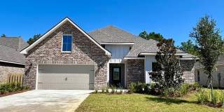 Beautiful Executive home in Hammock Bay with fenced backyard Gallery 1