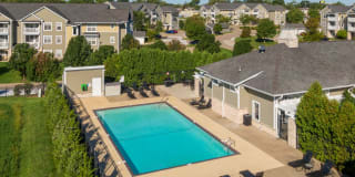 Alexis at Perry Pointe Gallery 18