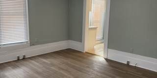 702 West Columbia Street - 2 Gallery 1