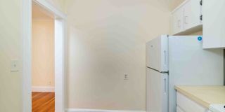 17 Greenleaf Gallery 10
