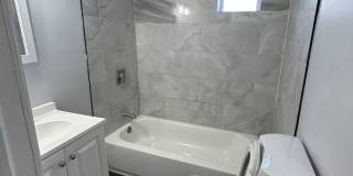 1325 S 21st St Gallery 12